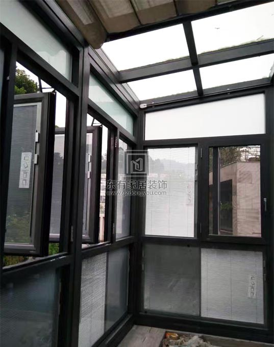 铝合金阳台门窗 MC-024