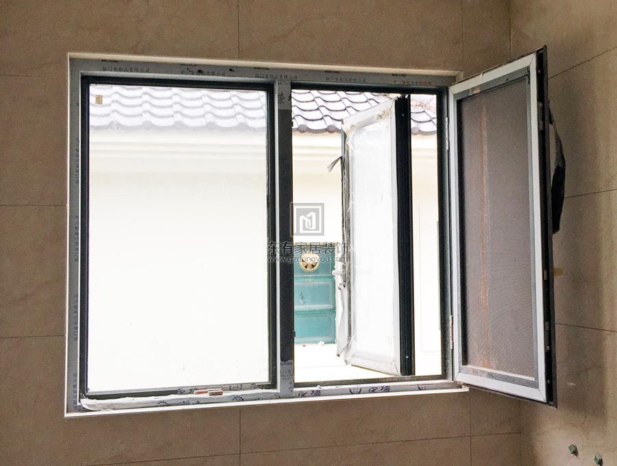 二沙岛别墅平开窗（进口HOPO系统，窗纱一体化） MC-027