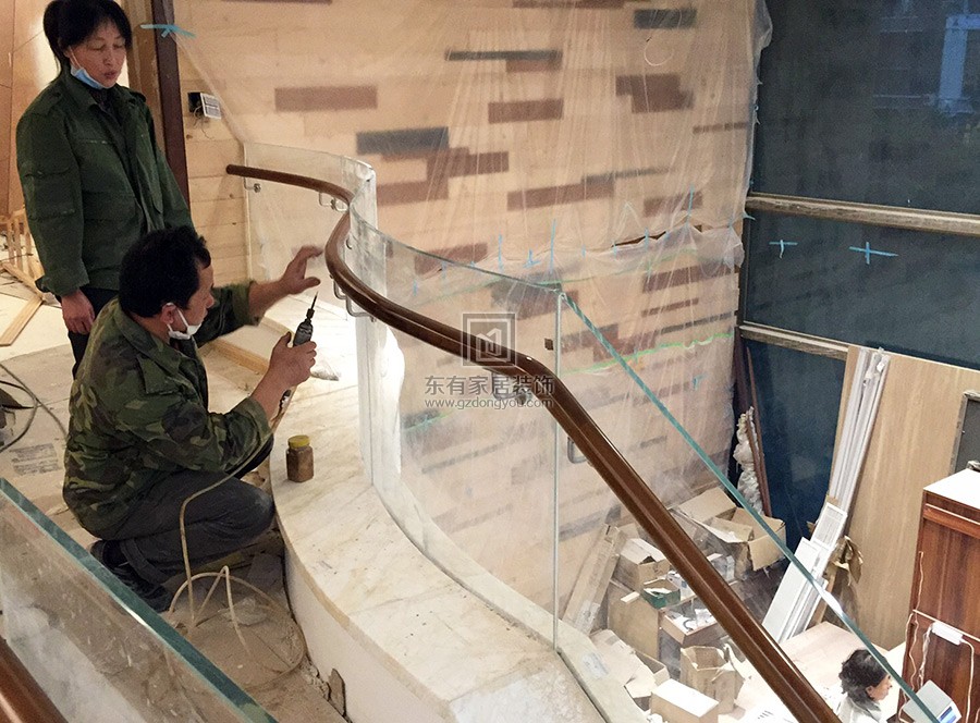 广州珀莱雅防木PVC楼梯扶手安装工程 FS-020