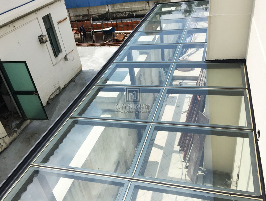 二沙岛铝合金玻璃雨棚 编号：YP-003