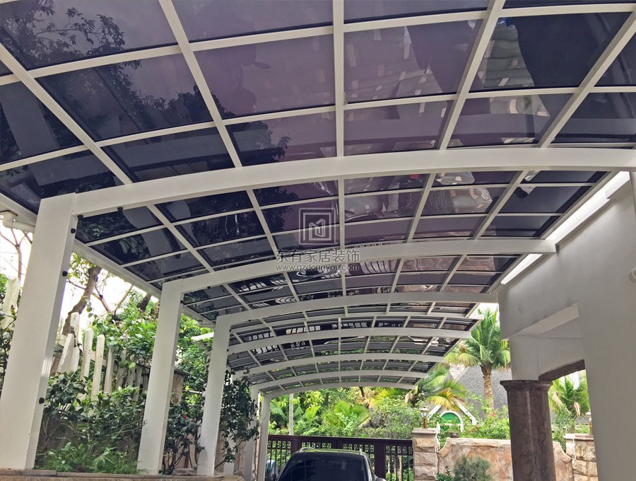 铝合金耐力板雨棚完成安装