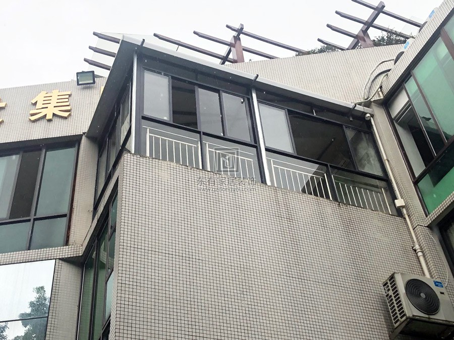 河北建设集团大楼铝窗封阳台和窗前护栏 MC-200