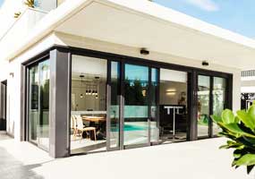 东有集成门窗、阳光房、封阳台