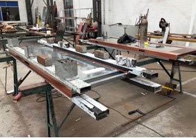 厂家制作门窗安装图