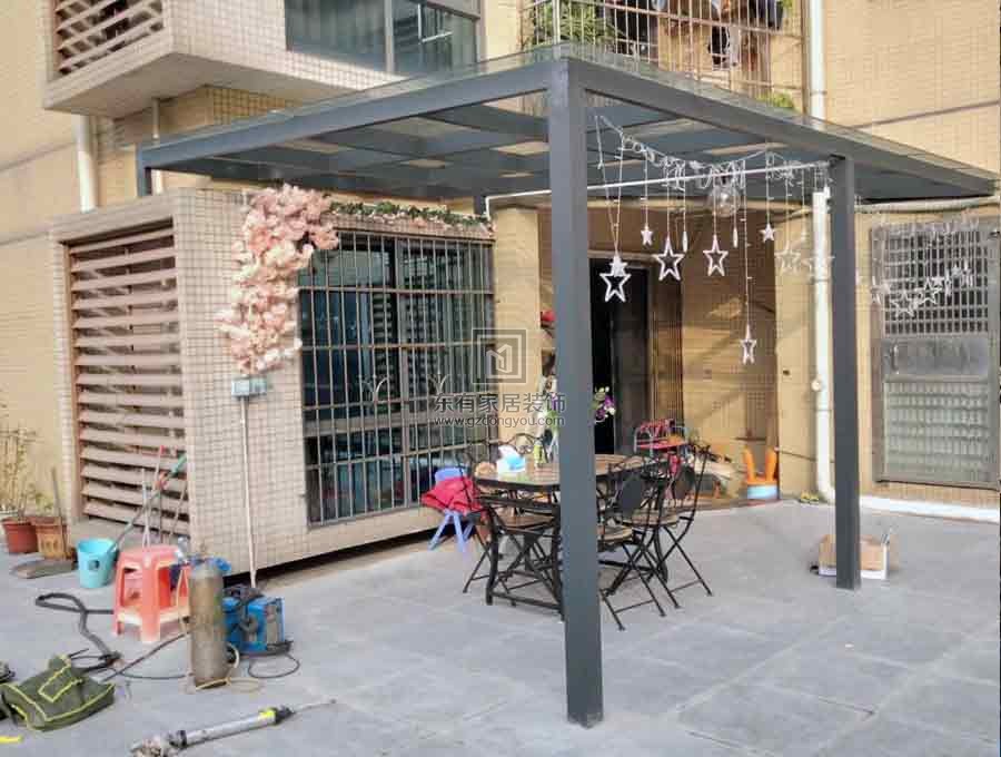 翠城花园铝合金玻璃雨棚