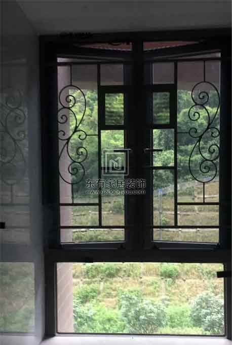 山水庭苑铝合金纱窗、窗花