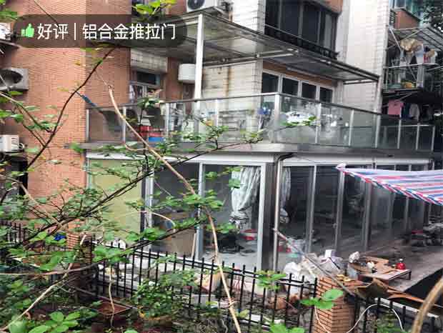 二沙岛云景花园铝合金推拉门，不锈钢玻璃栏杆、雨棚